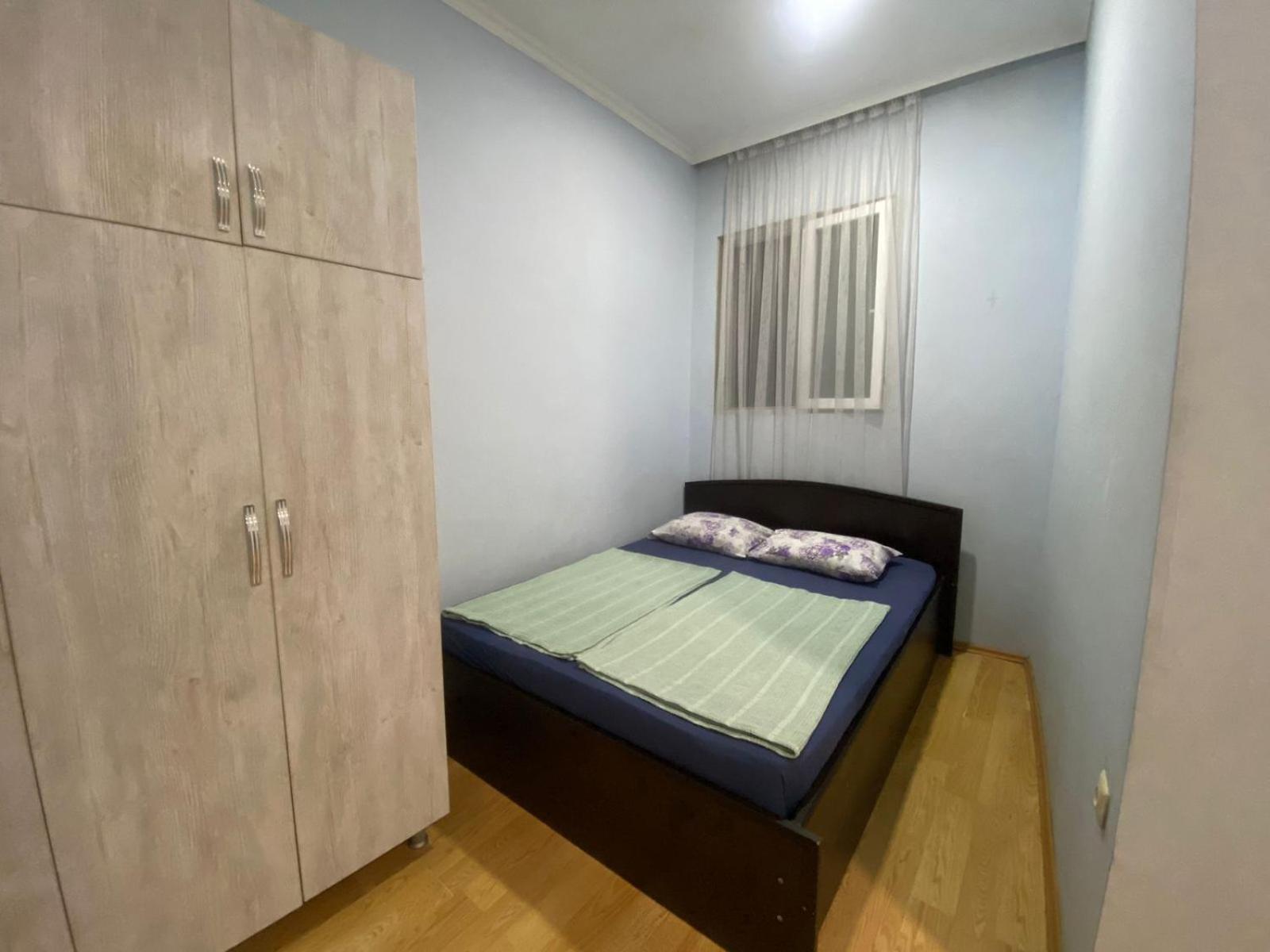 Apartment On Luka Asatiani 2 バトゥーミ エクステリア 写真